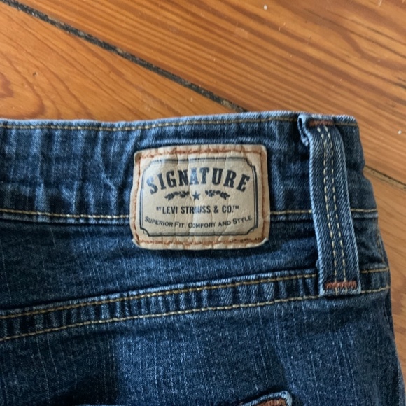 Levi’s signature size 12 short  at waist bootcut jeans. Worn about 8x - Picture 2 of 6